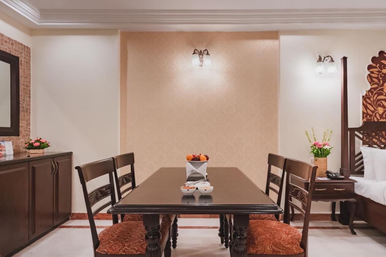 Shree Vallabh Vilas Lords Plaza Nathdwara - Pure Veg Eklingji Exterior photo
