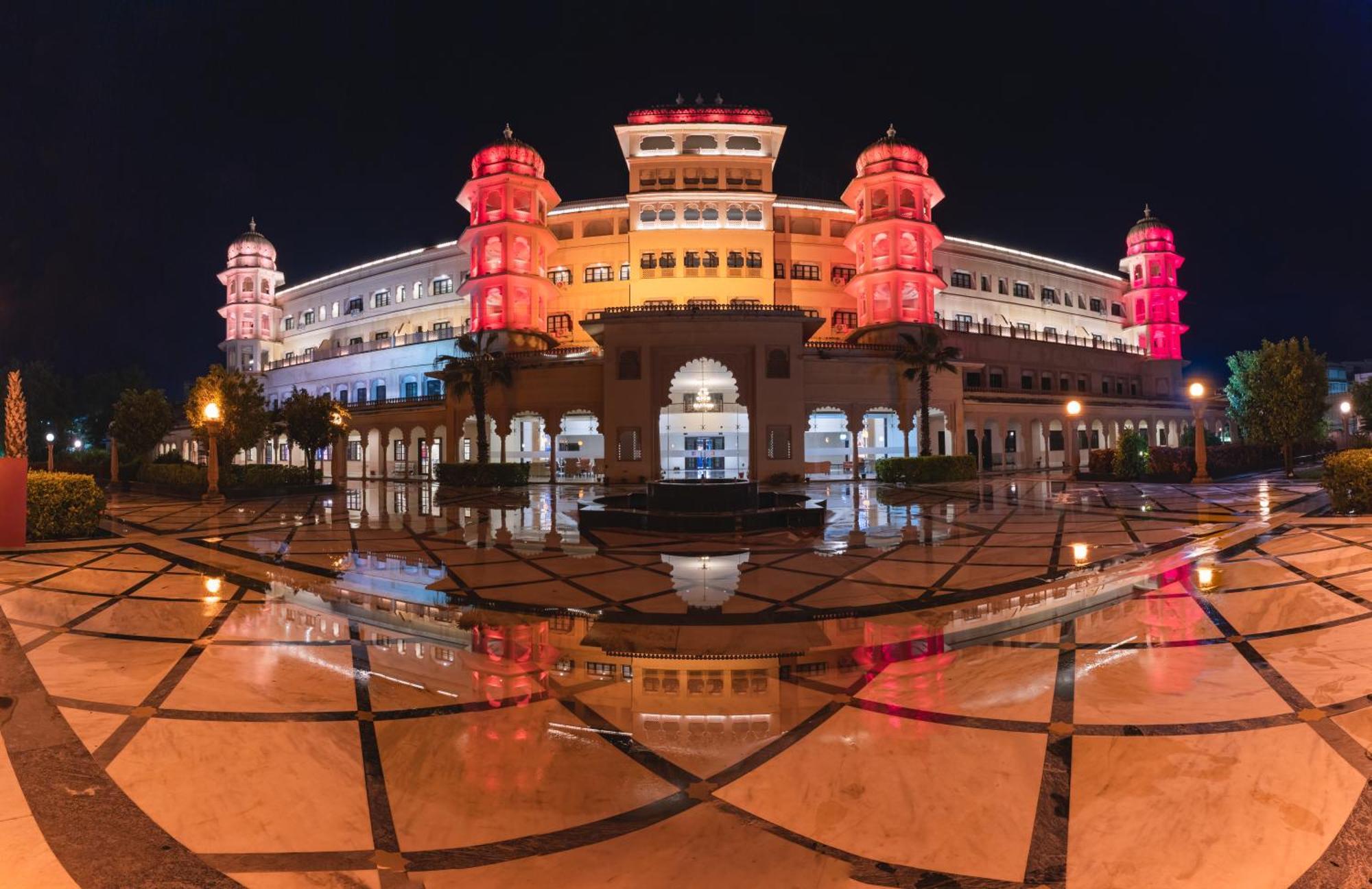 Shree Vallabh Vilas Lords Plaza Nathdwara - Pure Veg Eklingji Exterior photo