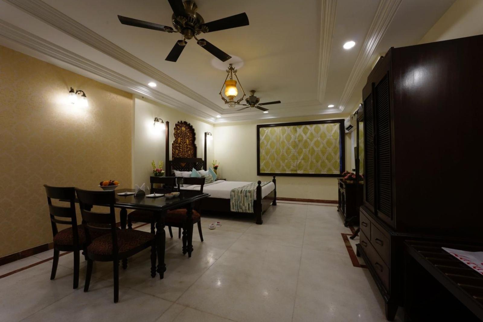 Shree Vallabh Vilas Lords Plaza Nathdwara - Pure Veg Eklingji Exterior photo