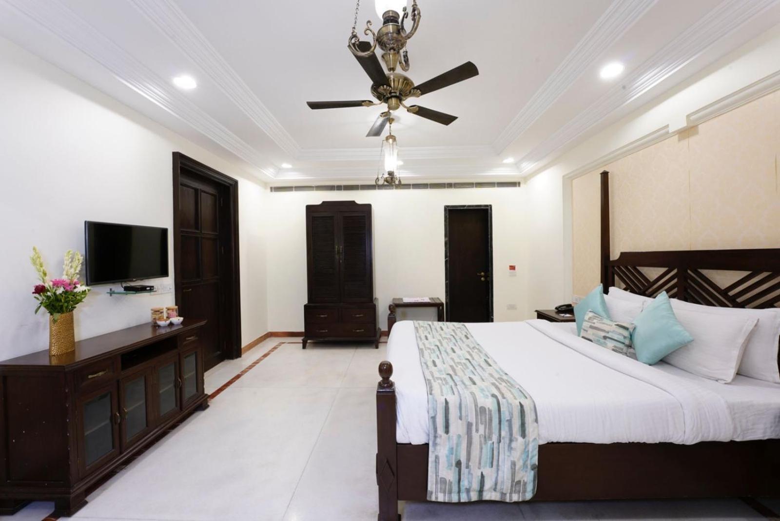 Shree Vallabh Vilas Lords Plaza Nathdwara - Pure Veg Eklingji Exterior photo