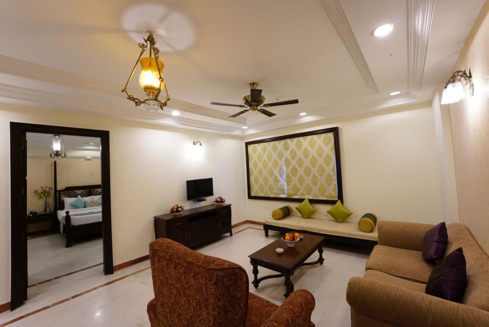 Shree Vallabh Vilas Lords Plaza Nathdwara - Pure Veg Eklingji Exterior photo