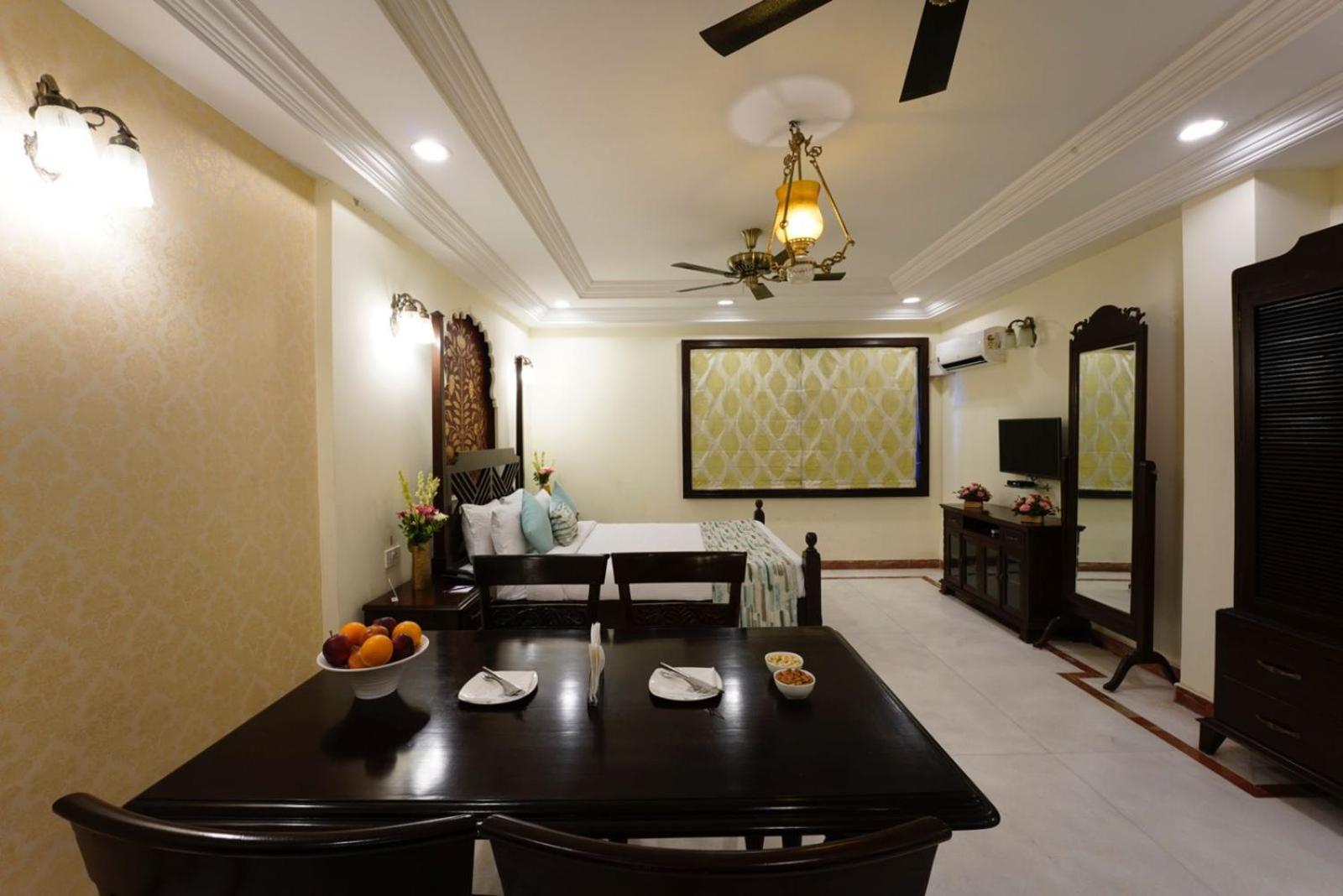 Shree Vallabh Vilas Lords Plaza Nathdwara - Pure Veg Eklingji Exterior photo