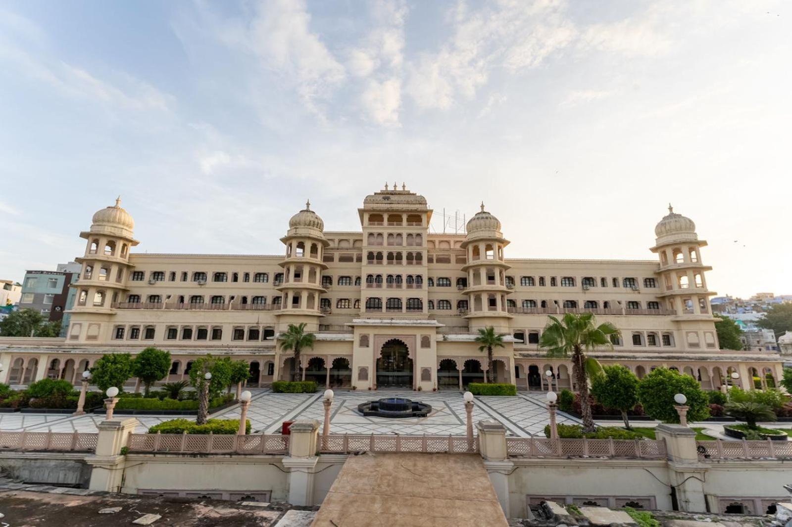 Shree Vallabh Vilas Lords Plaza Nathdwara - Pure Veg Eklingji Exterior photo